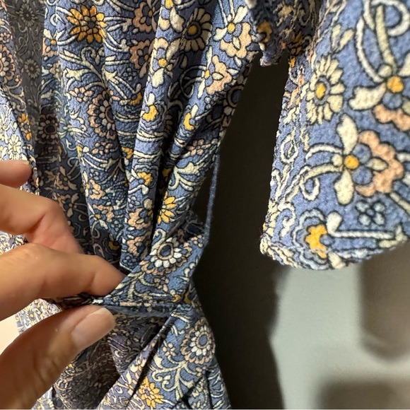 Max Studio Blue Floral Midi Wrap Tie Dress NWT - Picture 9 of 16